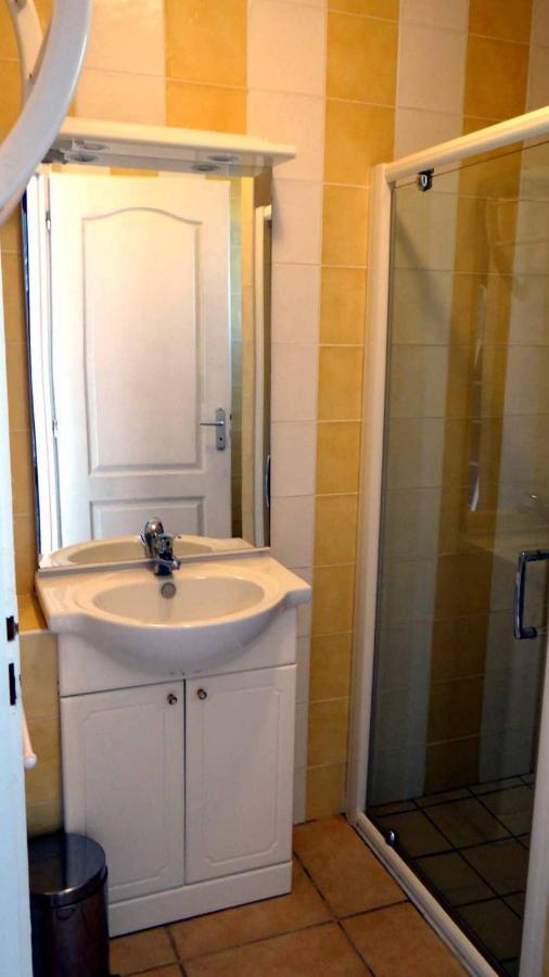 Alaguyauder La Chambre Chatillon-sur-Broue Luaran gambar