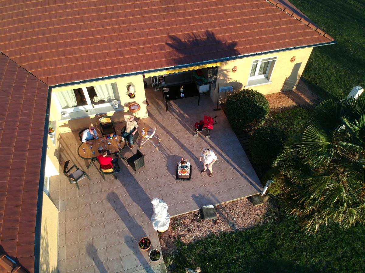 Alaguyauder La Chambre Chatillon-sur-Broue Luaran gambar